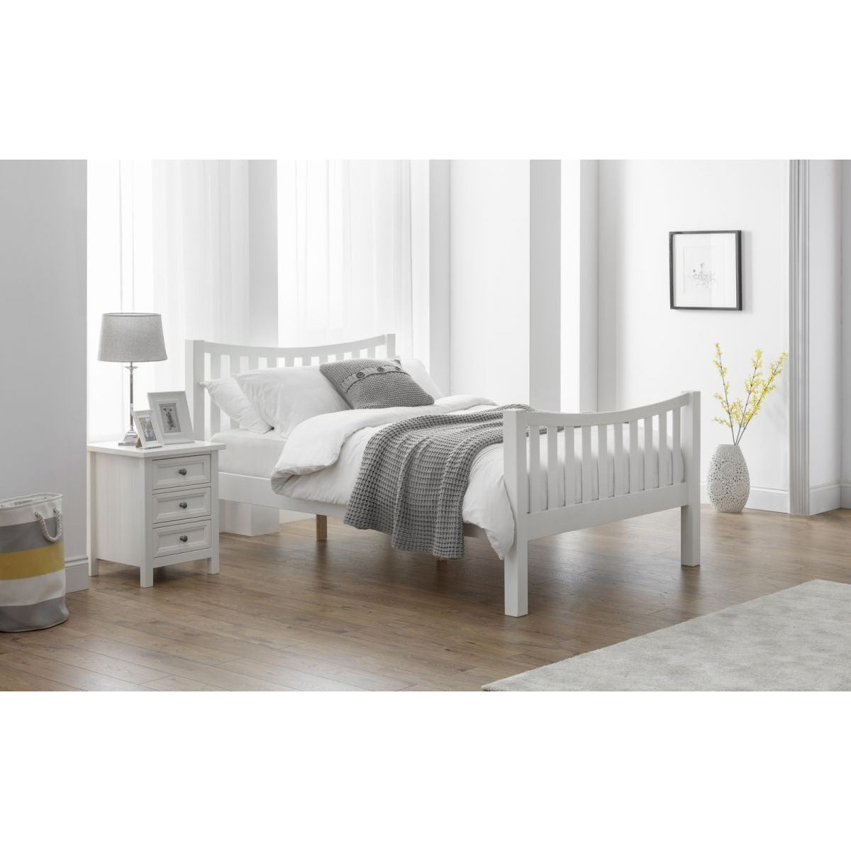 MADISON CURVED BED WHITE