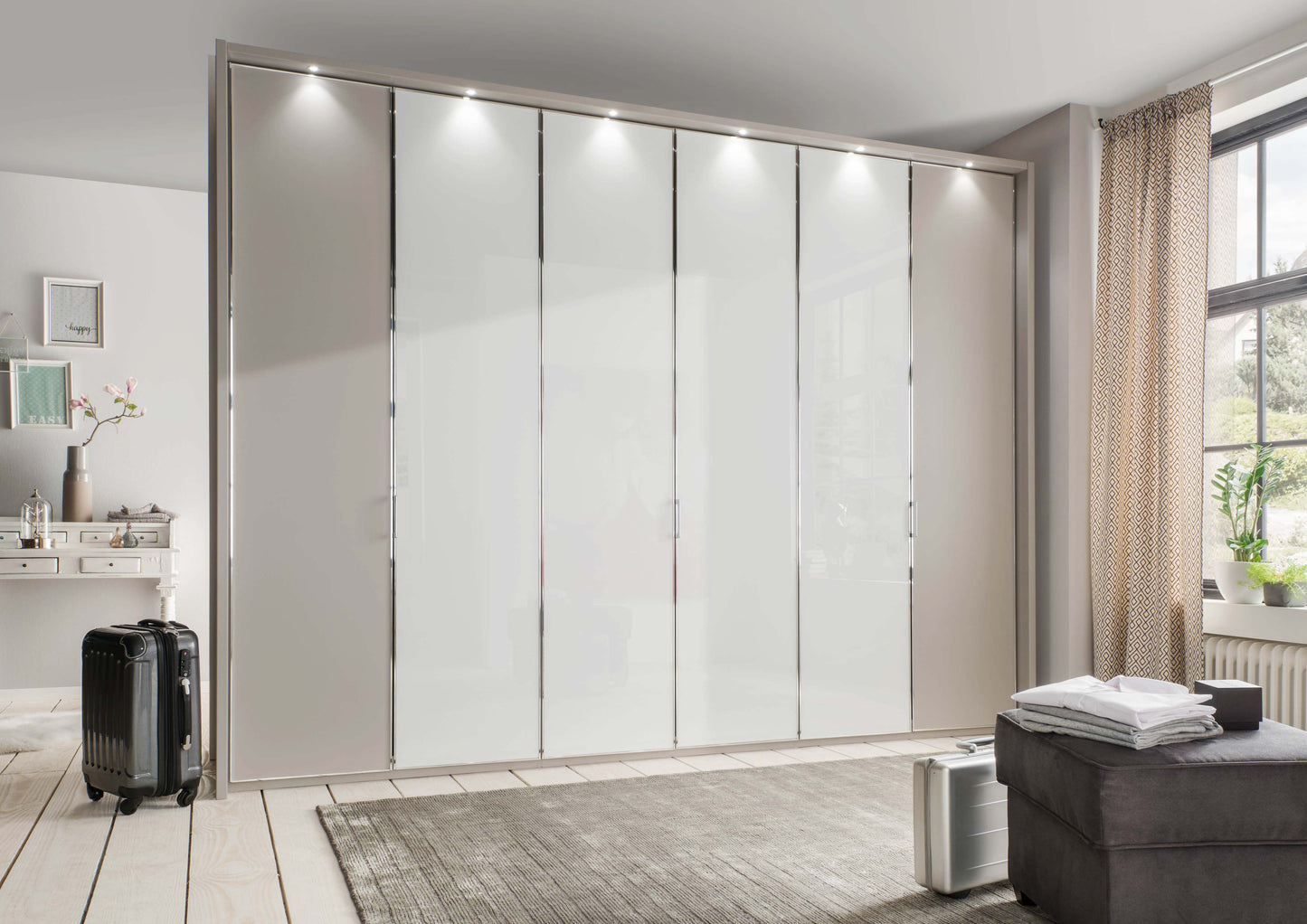 Wiemann All-In Wardrobe With Lights