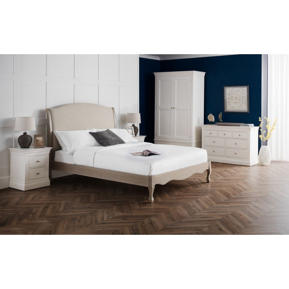 CAMILLE FABRIC AND WOOD BED 135CM