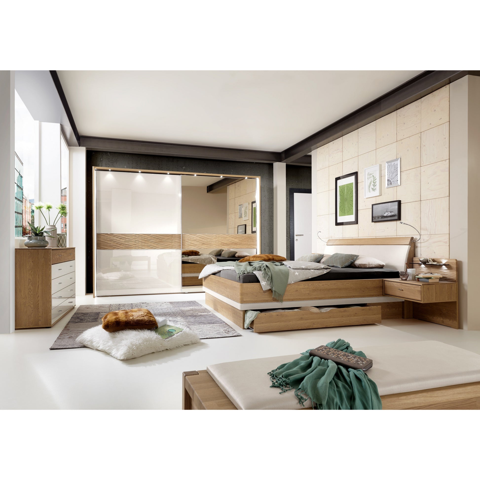 Wiemann Wega 2 Door Right Mirror Sliding Wardrobe in Oak and Champagne Glass